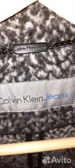 Куртка женская Calvin klein размер L