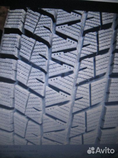 Bridgestone Blizzak DM-V1 215/70 R16 100R 1шт