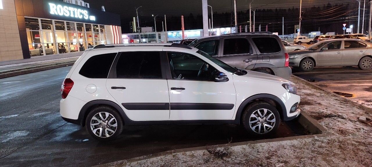 ВАЗ (LADA) Granta Cross: фото владельца