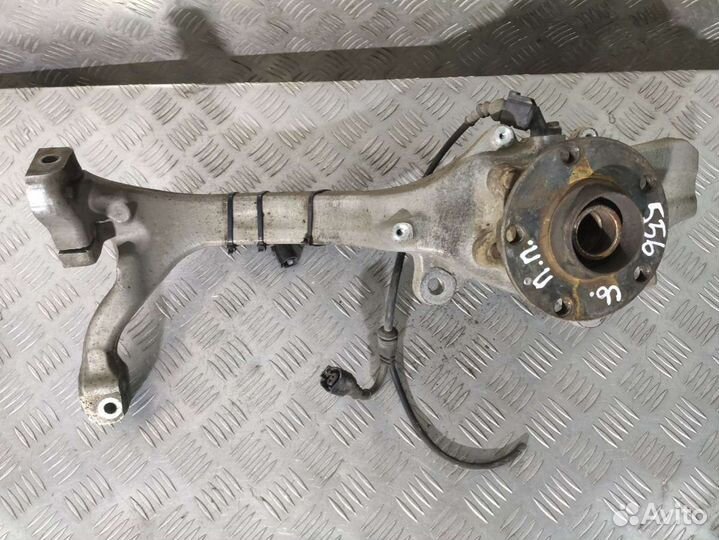 Кулак поворотный передний правый Audi A6 C6 (S6,RS