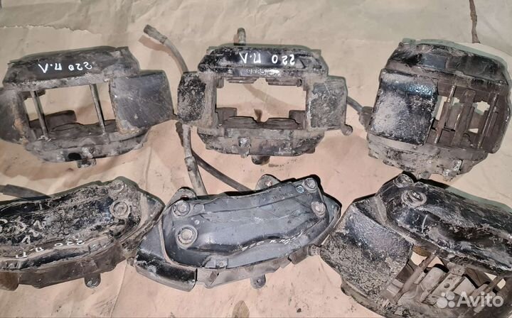 Супорта передние Mercedes W220/CL215