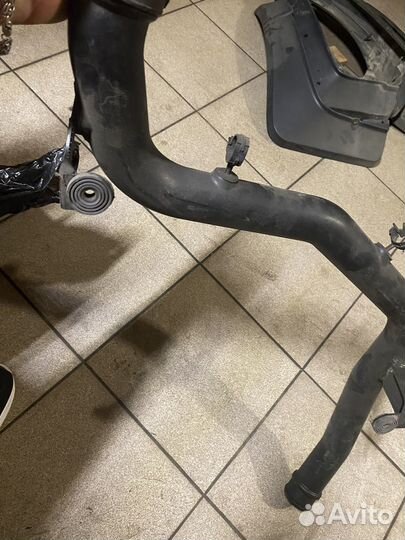 Патрубок турбины volkswagen touareg