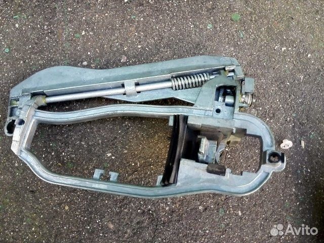 Ручки бмв е65. Ручка двери БМВ х5 е53. Скелет ручки БМВ х5 е53 артикул. Скелет дверной ручки БМВ х5 е53. Наружная ручка BMW e53