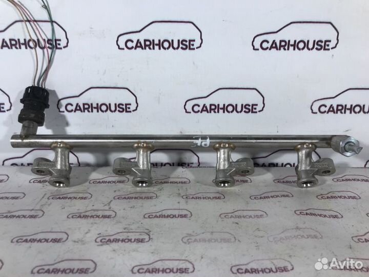 Рампа топливная Mazda 6 2.0 PE 2015