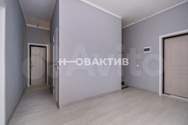 Коттедж 191,3 м² на участке 6 сот.