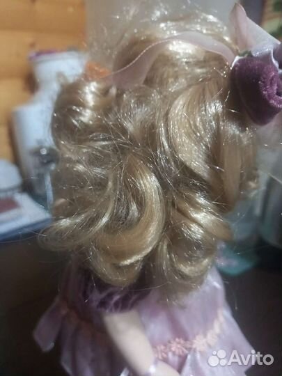 Кукла фарфоровая коллекционная клеймо