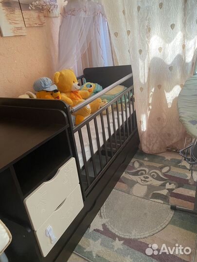 Детская кроватка