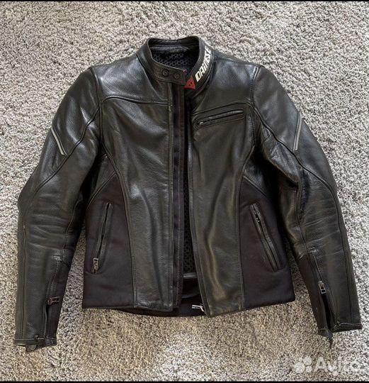 Мотокуртка dainese 44