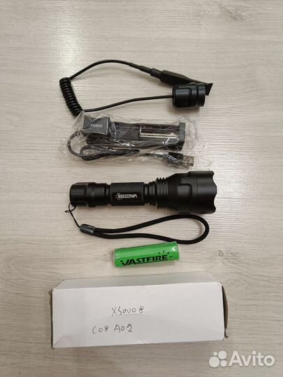 Фонарь тактический. Vastfire C8