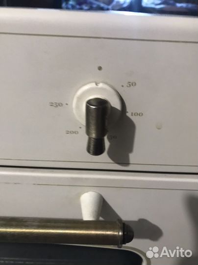 Встраиваемый духовой шкаф Midea