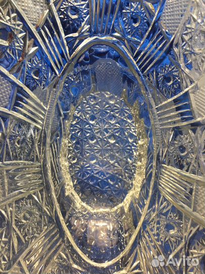 Хрустальная ваза