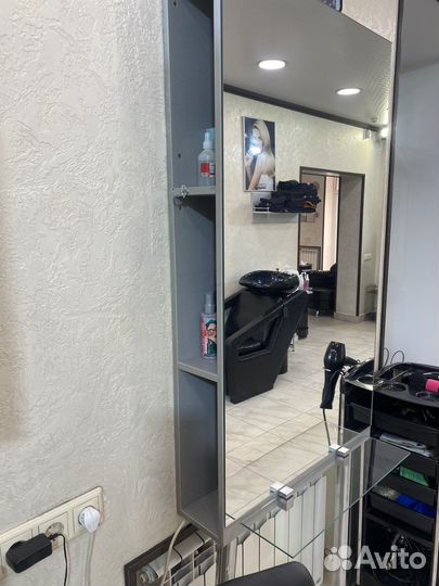 Парикмахерское зеркало