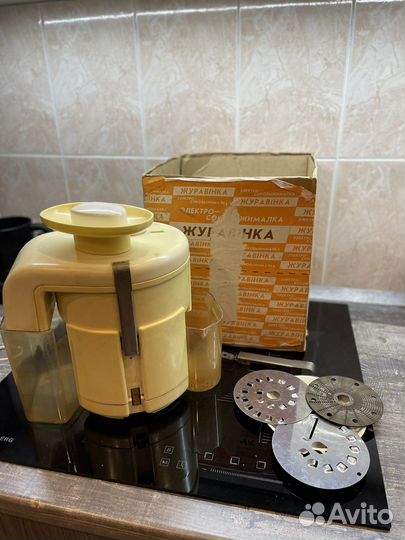 Соковыжималка журавинка