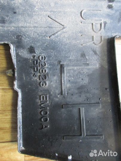 Воздуховод радиатора Ниссан Тиида С11