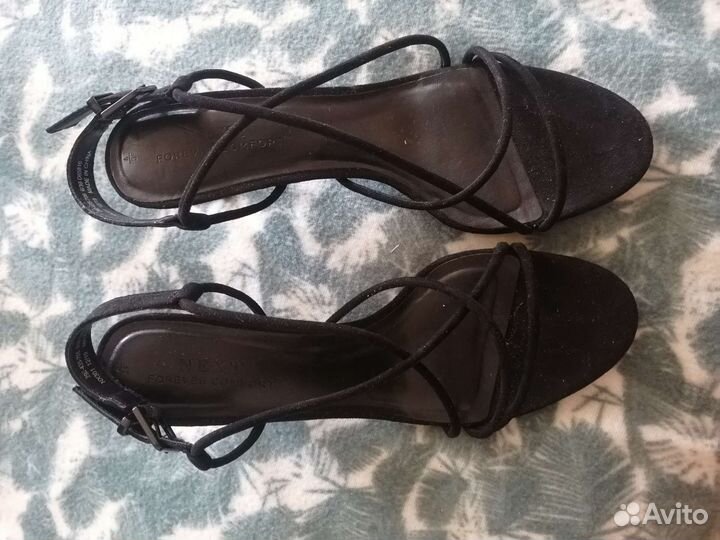 Босоножки next 39