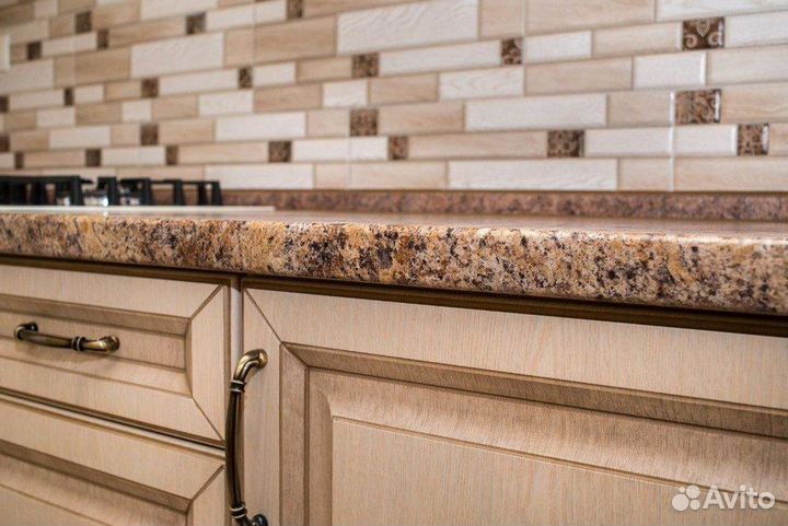 Кухонный гарнитур классика