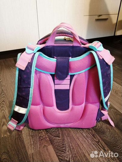 Школьный рюкзак