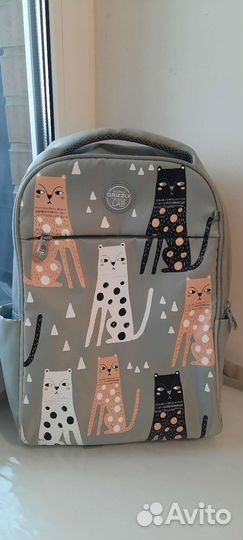 Школьный рюкзак