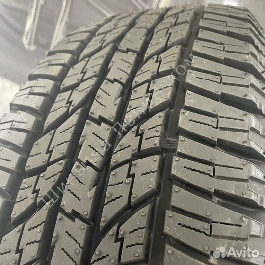 Yokohama Geolandar A/T G015 275/60 R20 115H