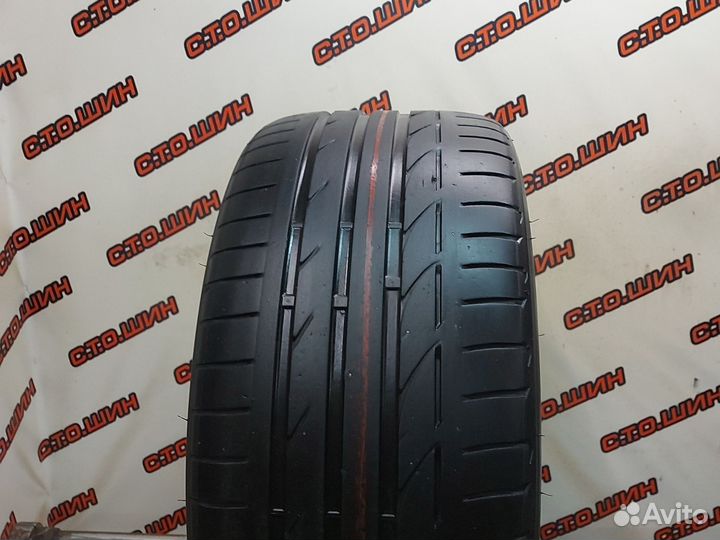 Bridgestone Potenza S001 255/35 R19 96Y