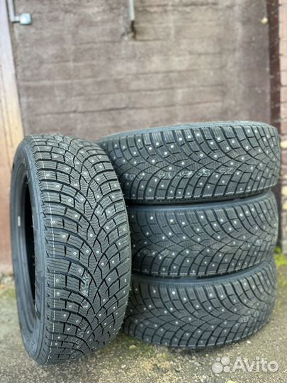Triangle IcelynX TI501 235/60 R18 107T