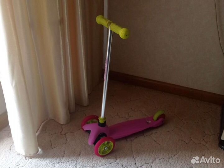 Самокат детский трехколесный