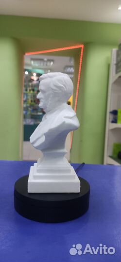 Бюст 