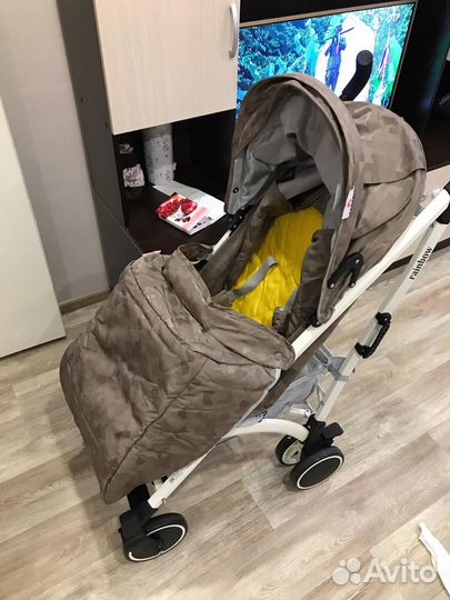 Коляска трость