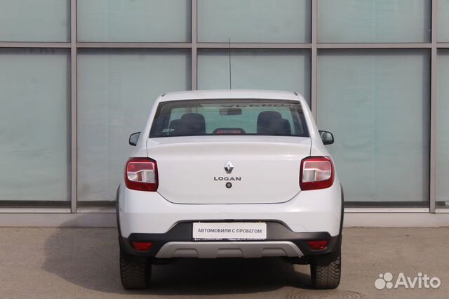 Renault Logan Stepway 1.6 МТ, 2019, 67 000 км