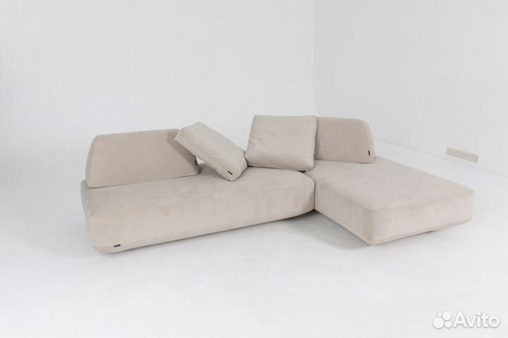 Диван со спальным местом 4400х1800 мм