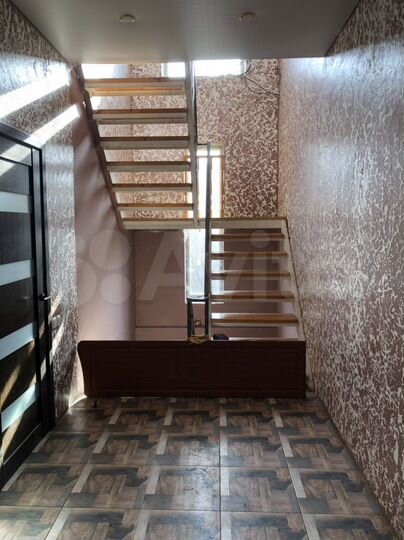 Дом 290 м² на участке 16 сот.