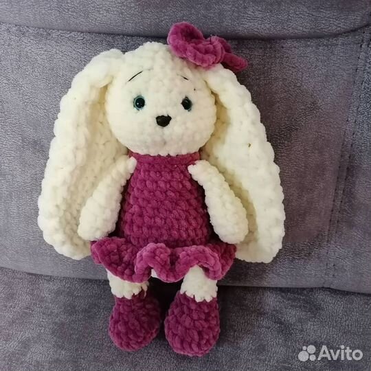 Плюшевый заяц