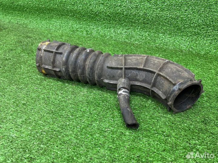 Гофра воздушного фильтра Ваз Vesta Cross универсал