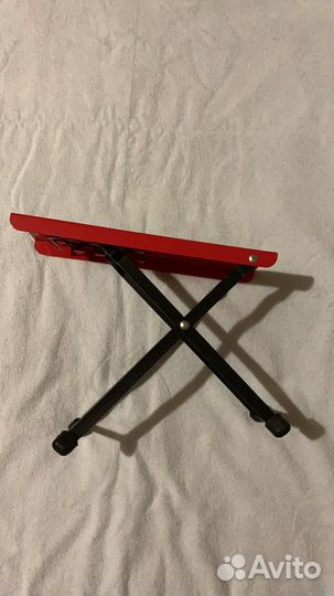 Подставка под ногу гитариста / складная / красная