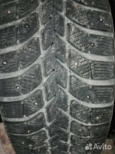 Bridgestone Ice Cruiser 5000 265/65 R17 110V