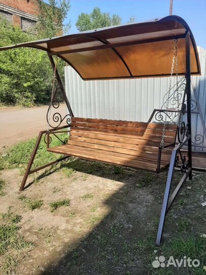 Садовые качели новые