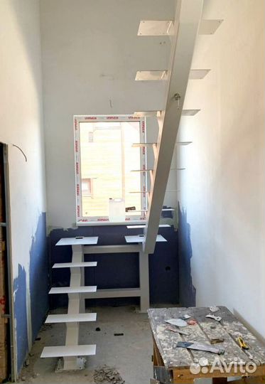 Прямая лестница на металлокаркасе