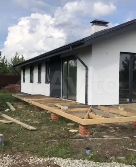 Дом 102 м² на участке 9,9 сот.