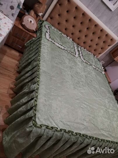 Покрывало на 2 х спальную кровать бу