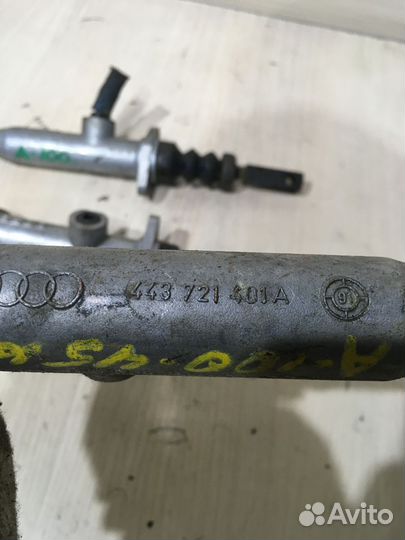 Цилиндр сцепления главный Ауди 100 С4 43721401a