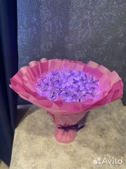 Букеты из бабочек, конфет и др