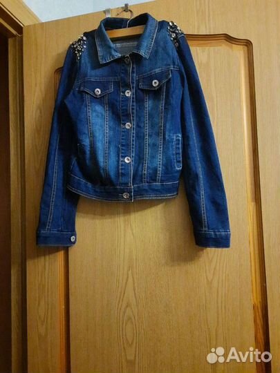Джинсовая куртка