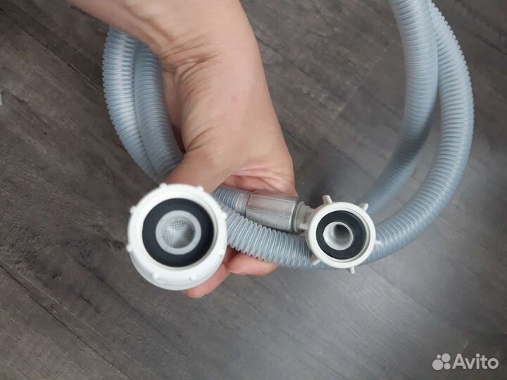 Шланг с аквастопом