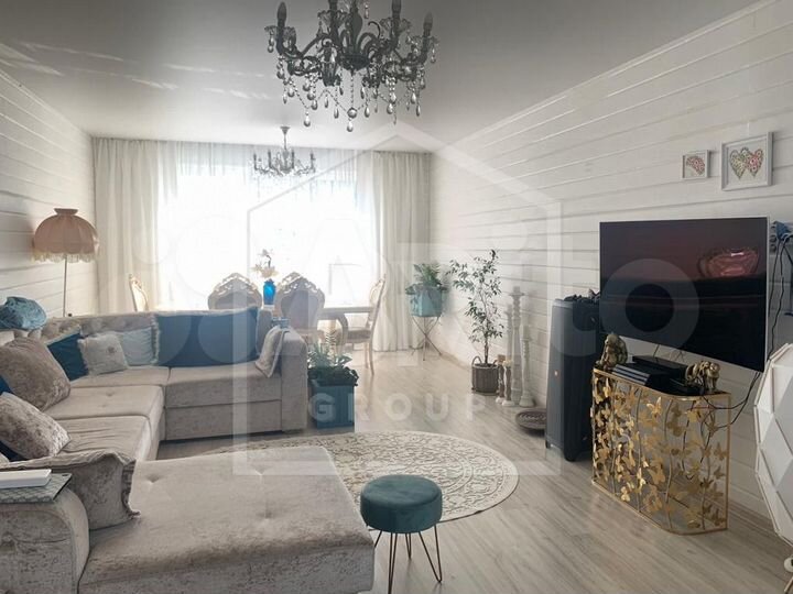 Дом 166 м² на участке 6,5 сот.