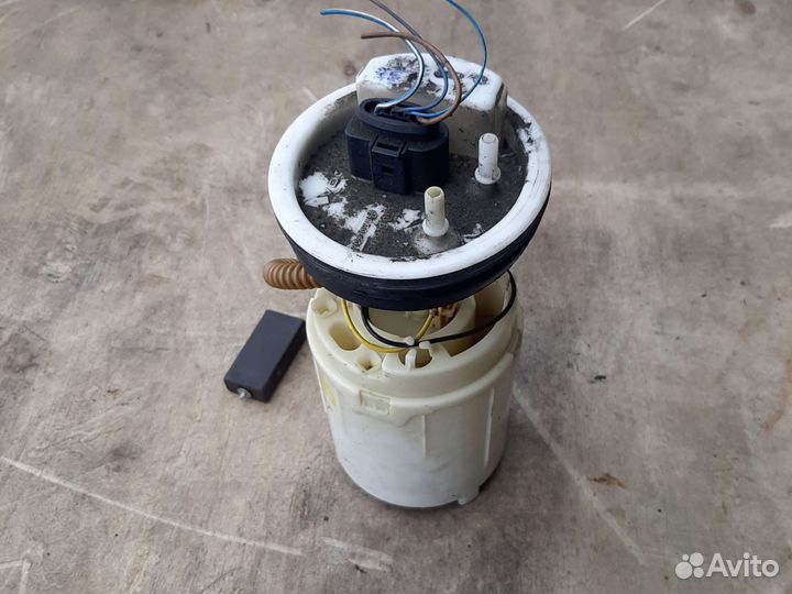 Насос топливный Фольксваген Поло 4