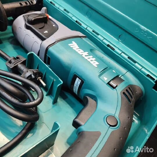 Перфоратор makita