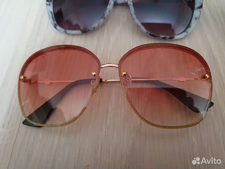 Солнцезащитные очки