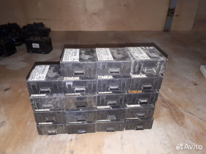 Блок сигнализации А 203 820 27 26 мерседес 203,220