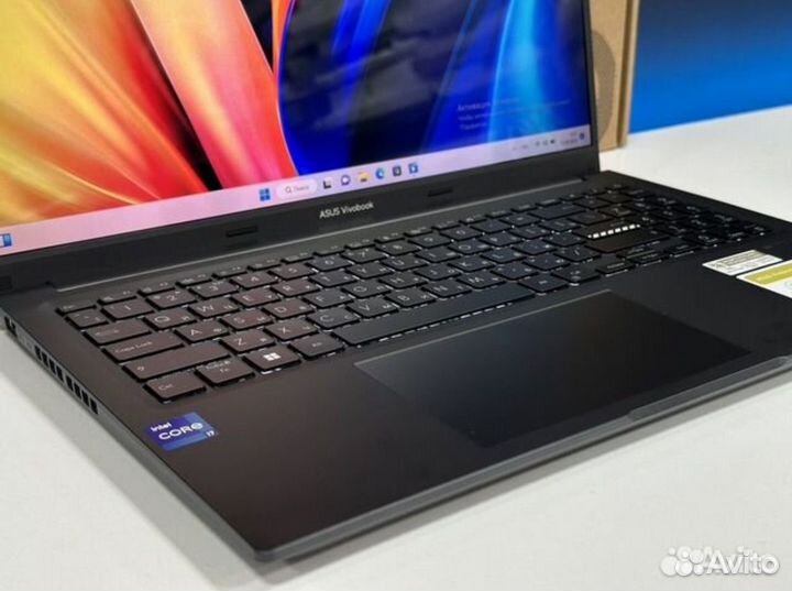 Asus VivoBook Oled 3K 120Hz 16G озу Core i7 12700H