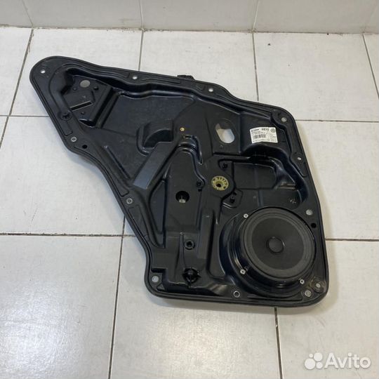 Стеклоподъемник электр. задний левый Volkswagen Ti
